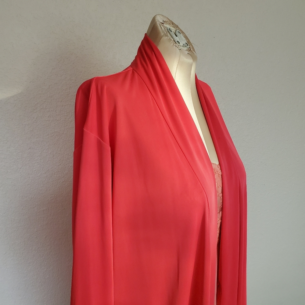 Pink Natori Robe - Picture 7 of 15